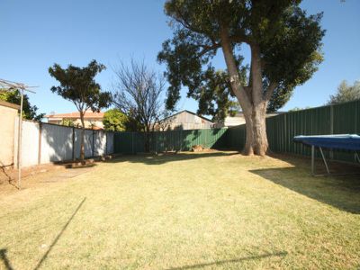 35 Platts Avenue, Belmore