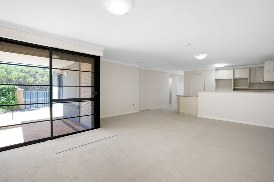 1 / 36 Epsilon Drive, Rockingham