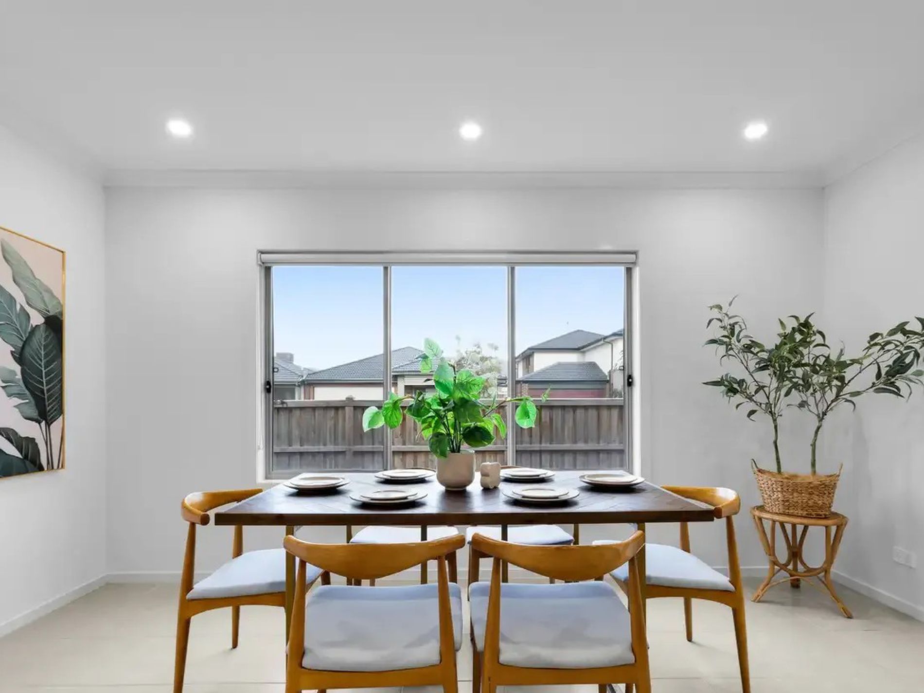 9 Hutchence Drive, Point Cook