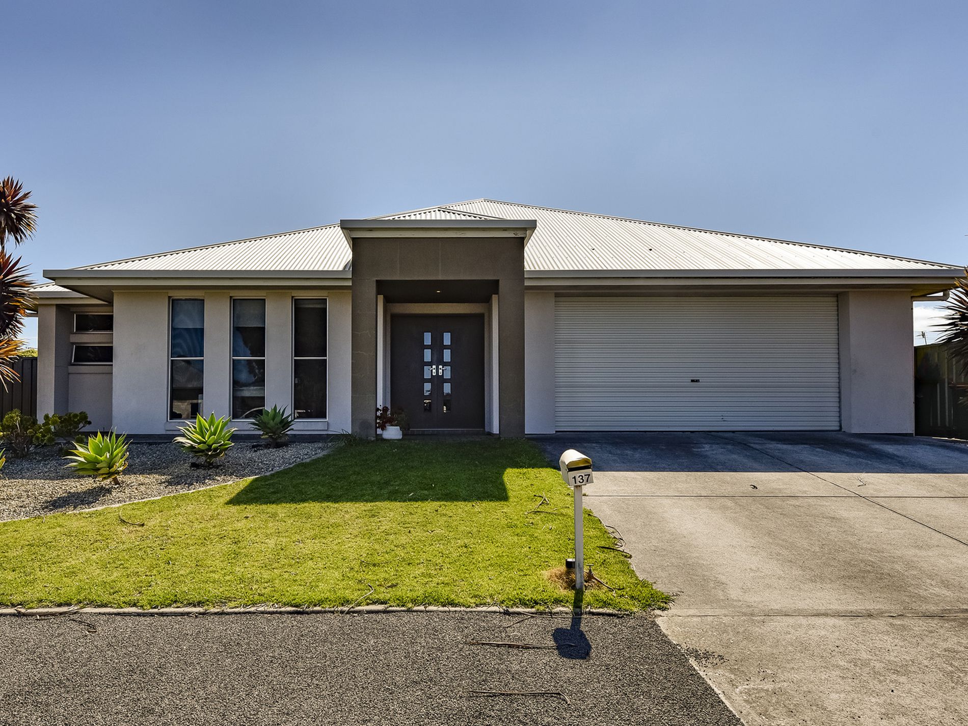 137 Mount Gambier Road, Millicent