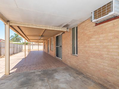 25 Dellar Road, Maddington