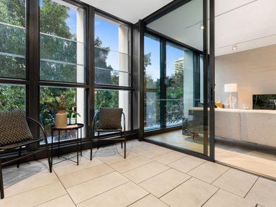 302 / 130 Elizabeth Street, Sydney