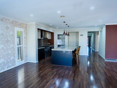 17 Lancewood Road, Manor Lakes