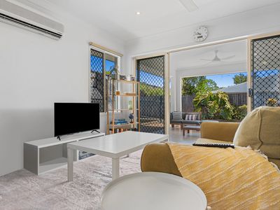 54 Fitzmaurice Drive, Bentley Park