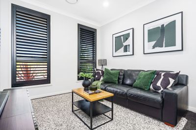 72 Silvester Way, GLEDSWOOD HILLS, Gledswood Hills - Thumbnail 3