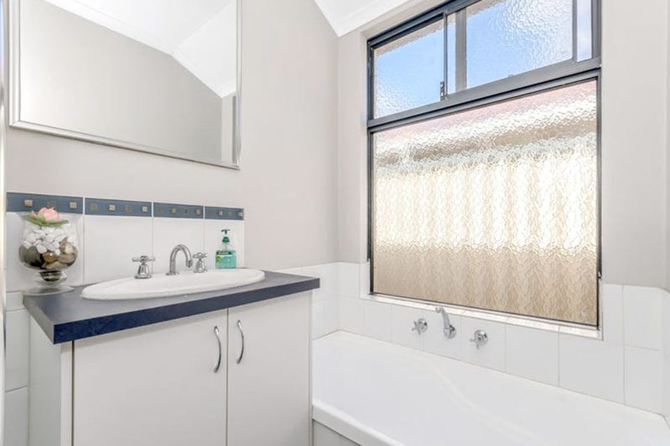 46 Wittecarra Crescent, Port Kennedy