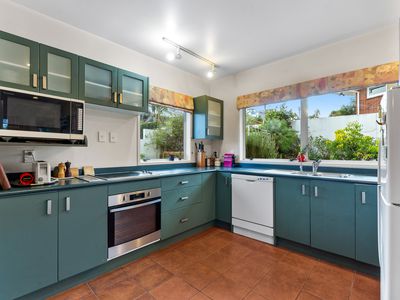 1/5 Seaview Road, Castor Bay