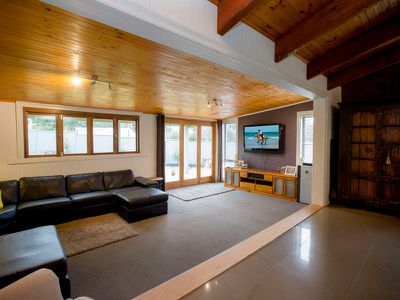 710 Telegraph Road, Seymour