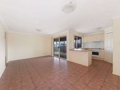 4 Nuala Street, Yamanto