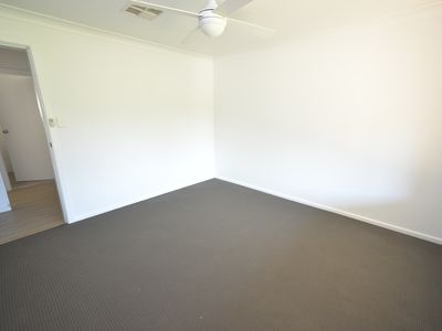 69 Woodward Street, Parkes
