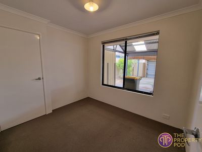 35 Moston Crescent, Bertram