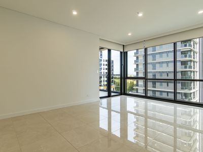 621 / 5 Finch Drive, Eastgardens