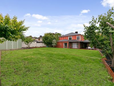 30 Whiteley Parade, Taylors Lakes