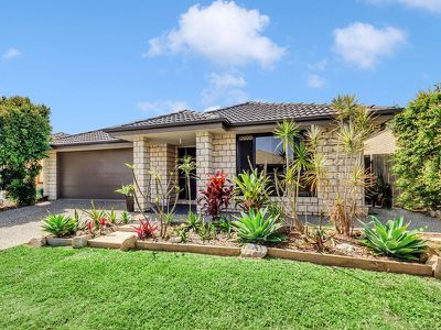 14 Chase Crescent, North Lakes