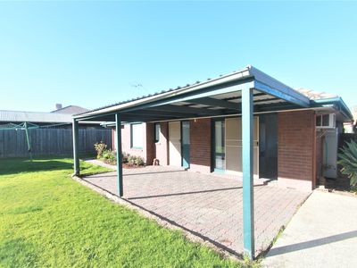 9 Bourke Road, Oakleigh South
