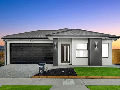 10 Whippet Street, Tarneit