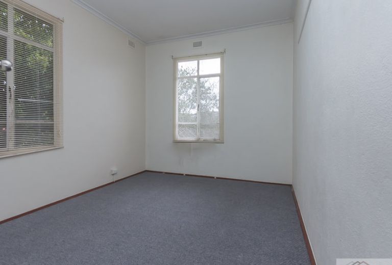 2 Woolert Street, Ashwood