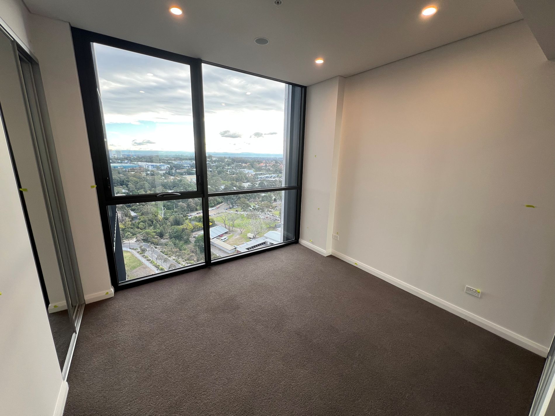 1707 / 2 Mandala Parade, Castle Hill