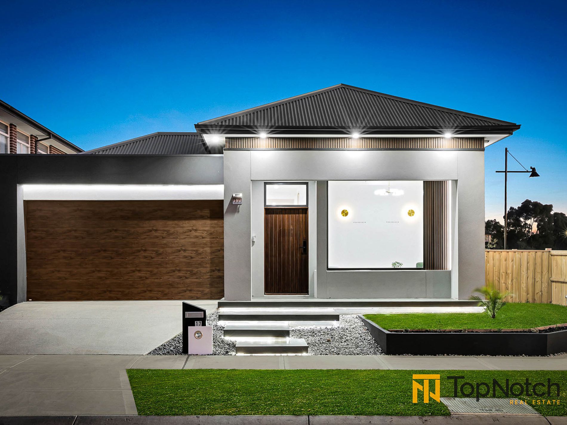 17 Spire Crescent, Beveridge
