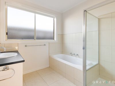 37 Chifley Circuit, Burnside Heights