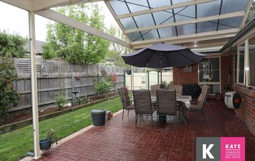 21 Grange Circuit, Beaconsfield