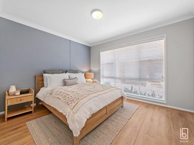 7 / 13 Lake Street, Budgewoi