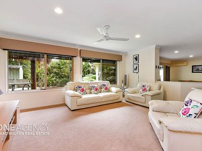 15 Glasshouse Cres, Forest Lake