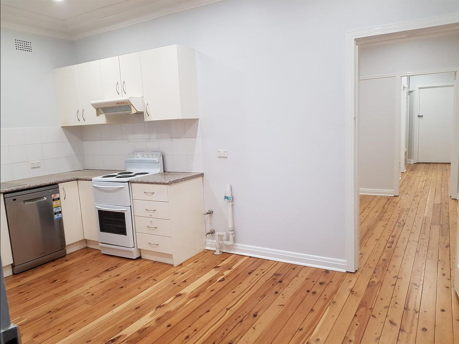 4 / 9 Brae Street, Bronte