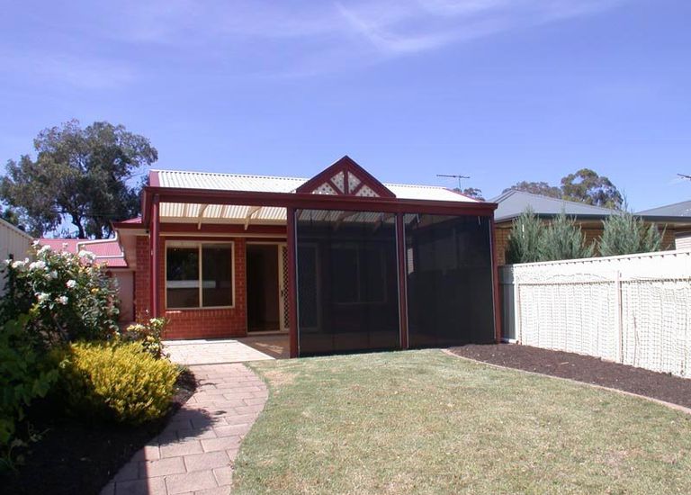 11 Eurunderee Avenue, Seacombe Gardens