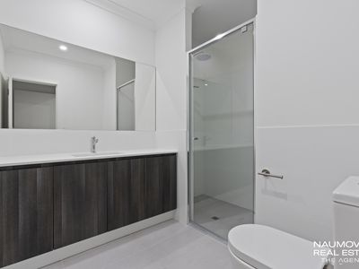 1-5 / 153 Hillsborough Drive, Nollamara