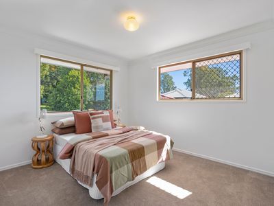 13 Jondel Close, Bridgeman Downs