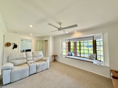 18 Mylne Court, Torquay