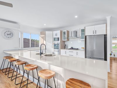 5 Timbertop Ave, Forster