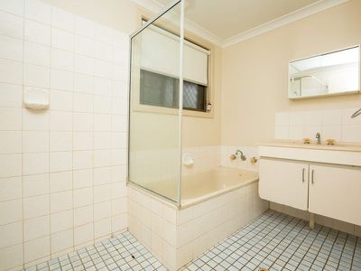 5 Paroo Close, South Hedland