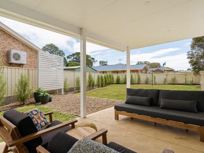 10 Lakewood Grove, Burrill Lake