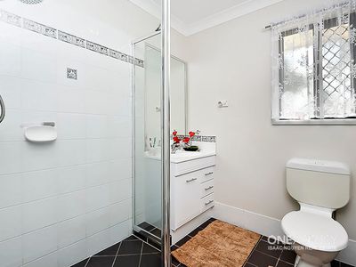 18 Dandenong St, Forest Lake