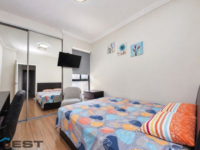 5 / 3 St John's Avenue, Auburn