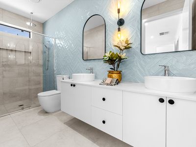 13 Pursuit Street, Mambourin