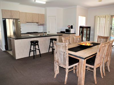 12 Lightwood Ave, Seymour