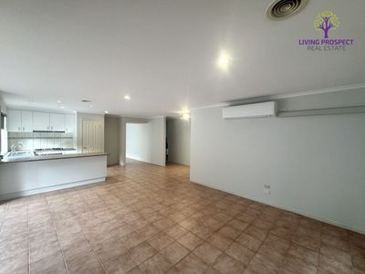 12 Sorrento Avenue, Point Cook
