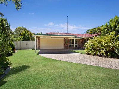 10 Portrush Court, Tewantin