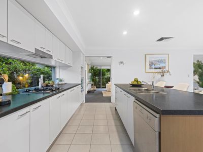 76 Moss Road, Wakerley