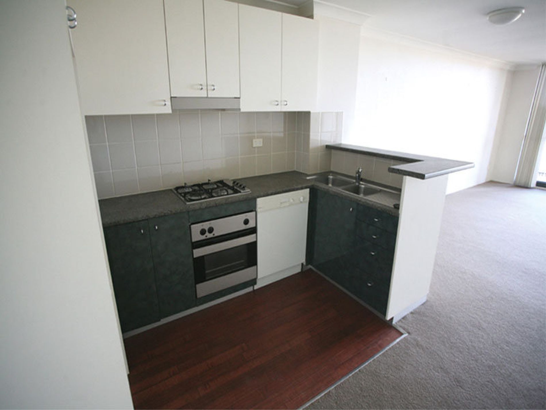 3606 / 177-219 Mitchell Road, Alexandria