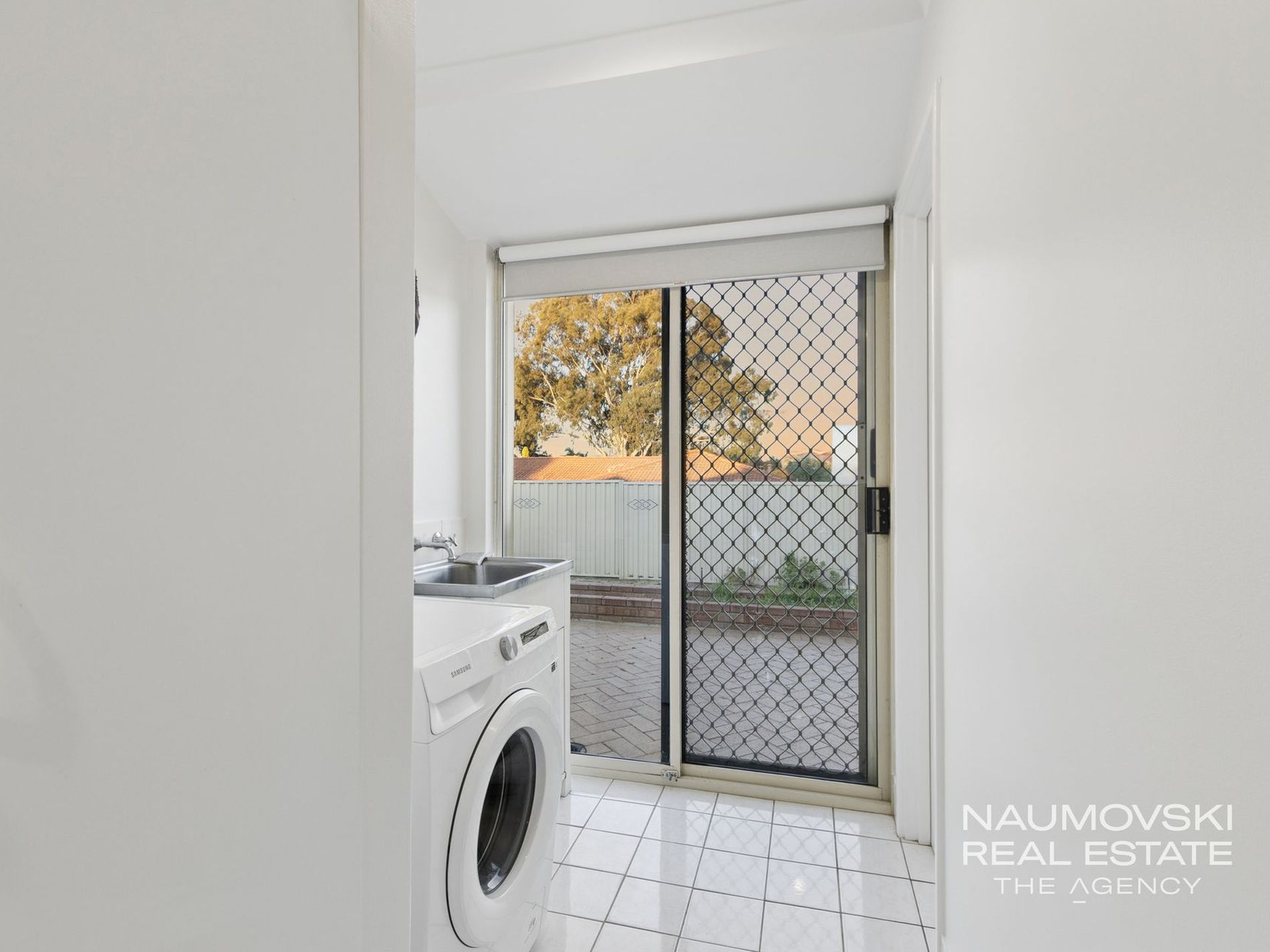 6 Jefferson Drive, Marangaroo
