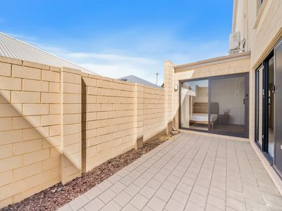 2 / 10 Trink Street, Cloverdale