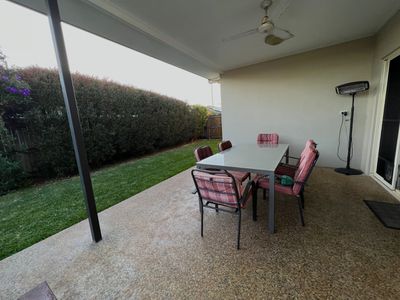 5 Sommerset Drive, Atherton