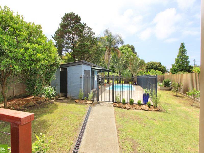9 John Street, Mount Saint Thomas