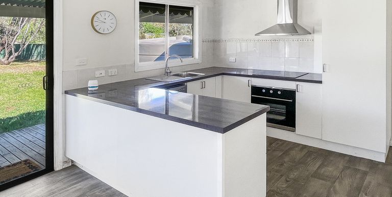 29 Ashwin Street , Violet Town