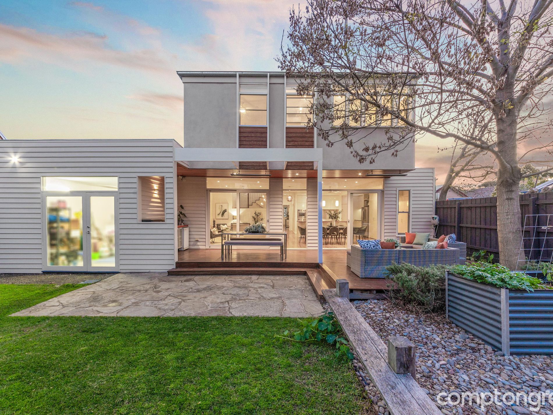 44 Railway Place, Williamstown