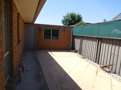 1 / 207 St Georges Rd, Shepparton